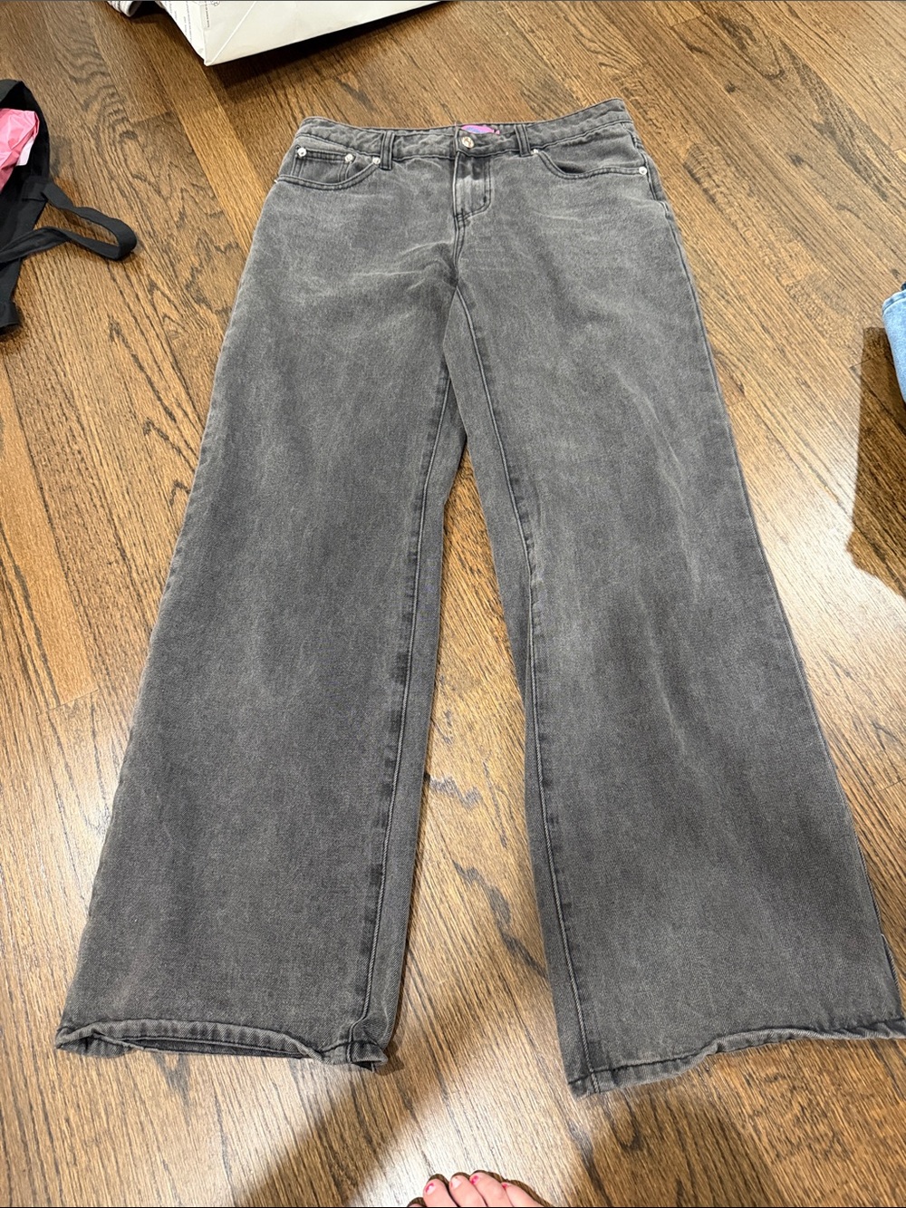 Edikted Washed Wide-Leg Jeans in Charcoal